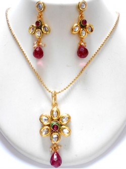 Kundan Pendant Sets